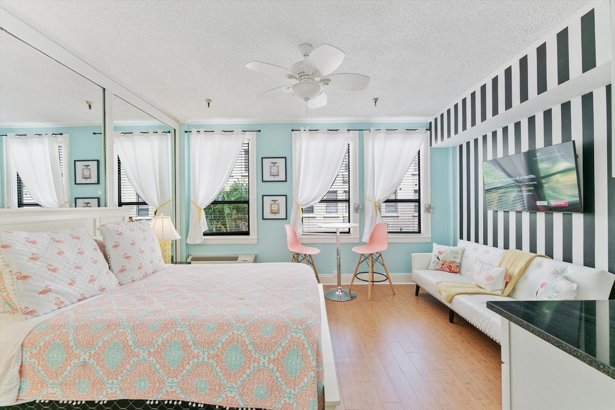 Flamingo Flat living room hero image